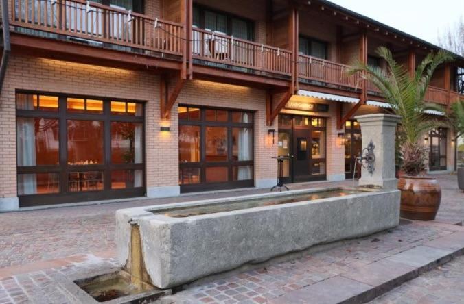 Hotel Breiti Bachenbulach Екстер'єр фото